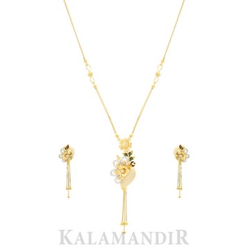 Make your own style statement.... - Kalamandir Jewellers | Facebook